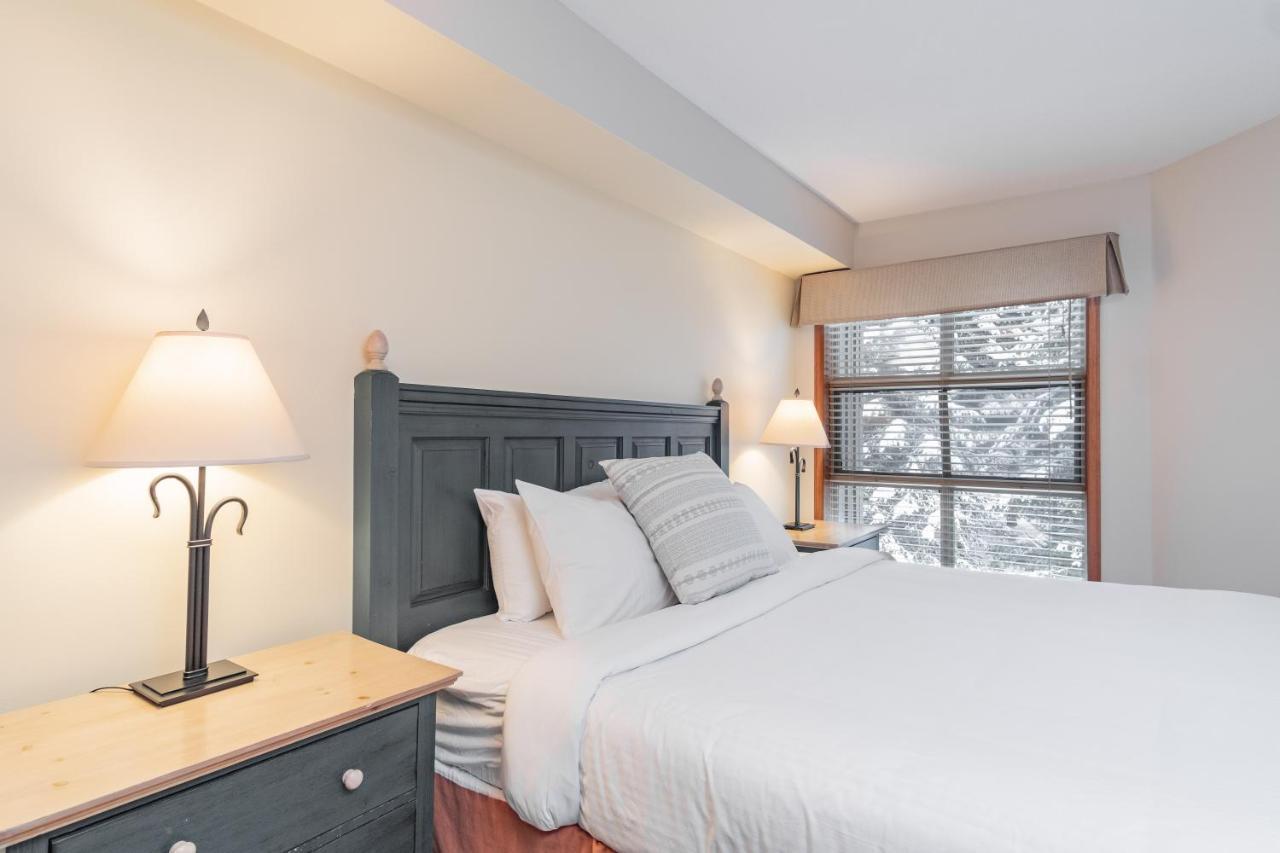 The Best Ski In Ski Out Two Bedroom Condo At Aspens Whistler Ngoại thất bức ảnh