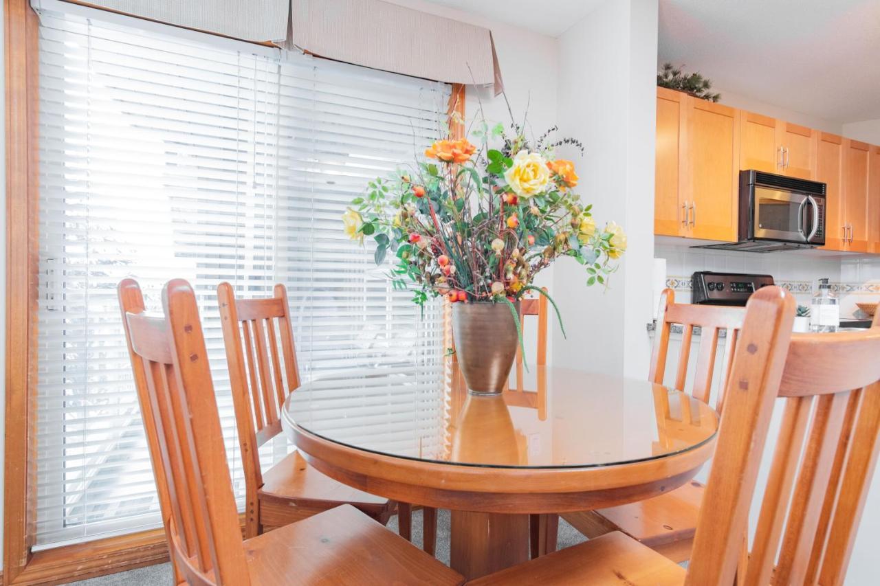 The Best Ski In Ski Out Two Bedroom Condo At Aspens Whistler Ngoại thất bức ảnh